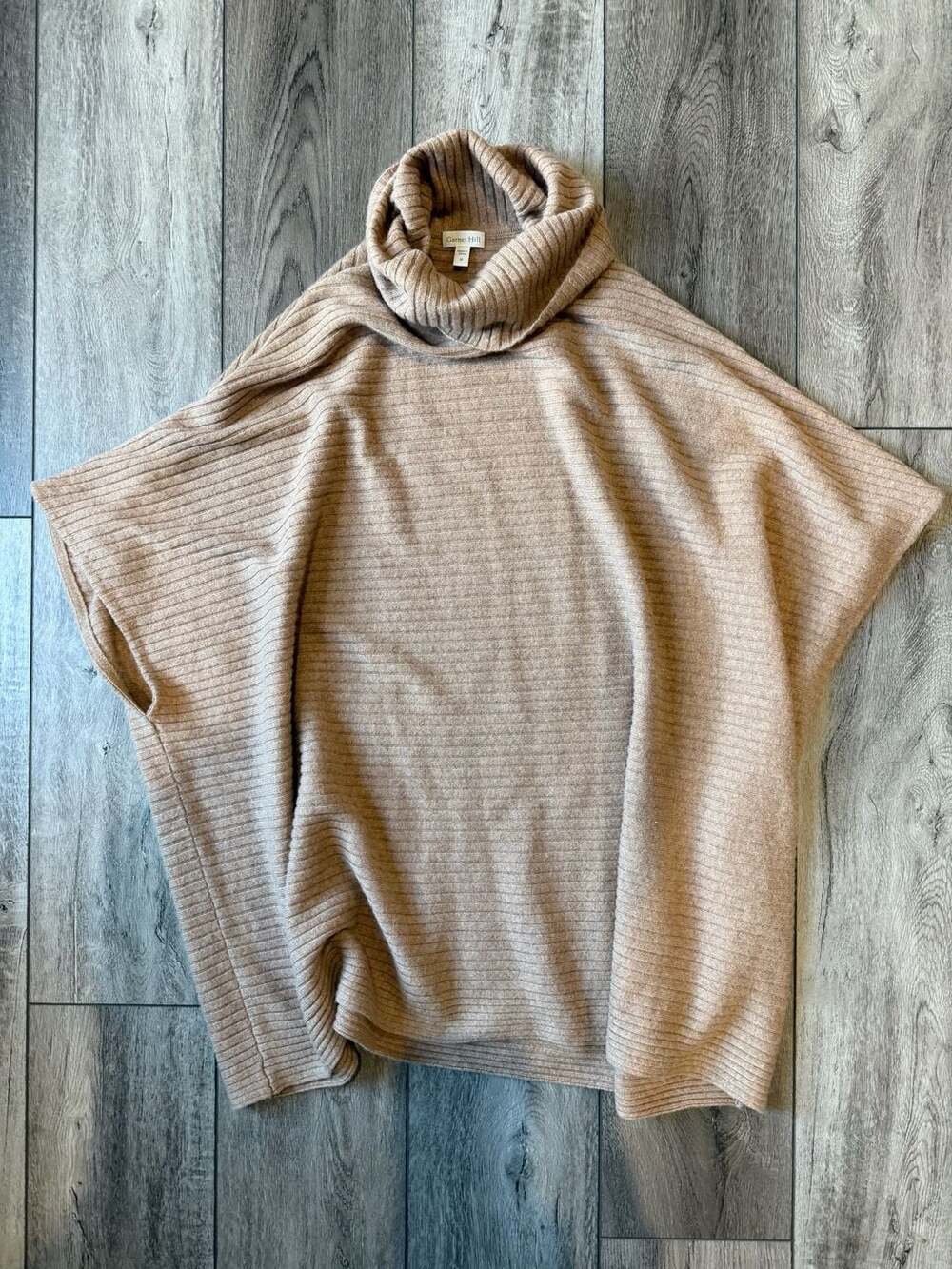 Garnet Hill Cashmere Turtleneck Poncho Size M Tan Ribbed Sweater